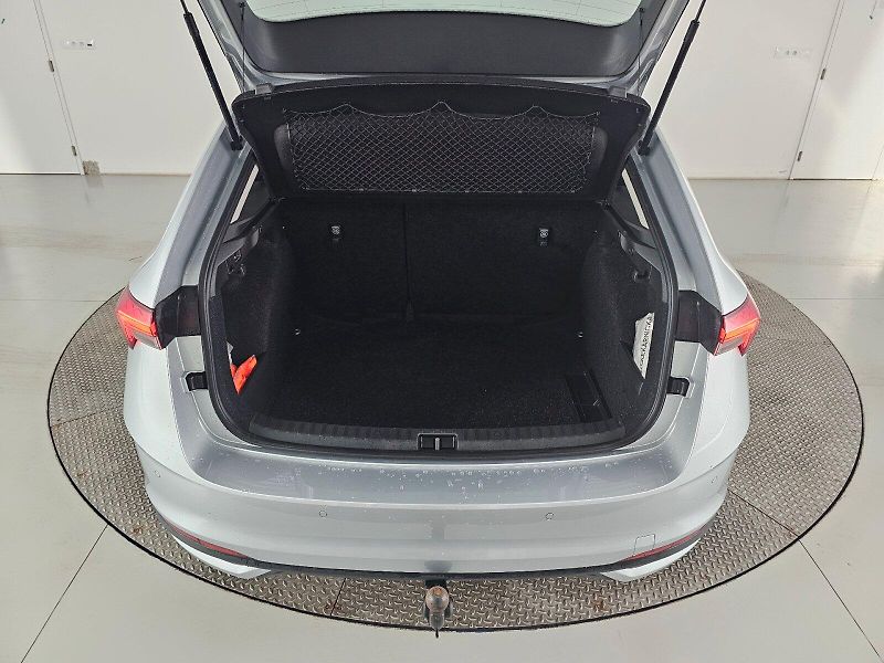 Škoda Scala (2025) 1.0TSI 85kW SELECTION TAŽNÉ - fotka 28 z 28
