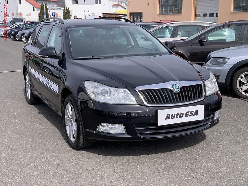 Škoda Octavia (2013) 1.6 TDi, AC - fotografie inzerátu