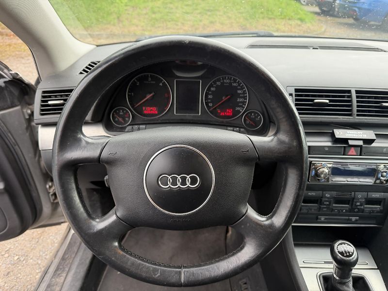 Audi A4 1.9 TDI - fotka 17 z 21