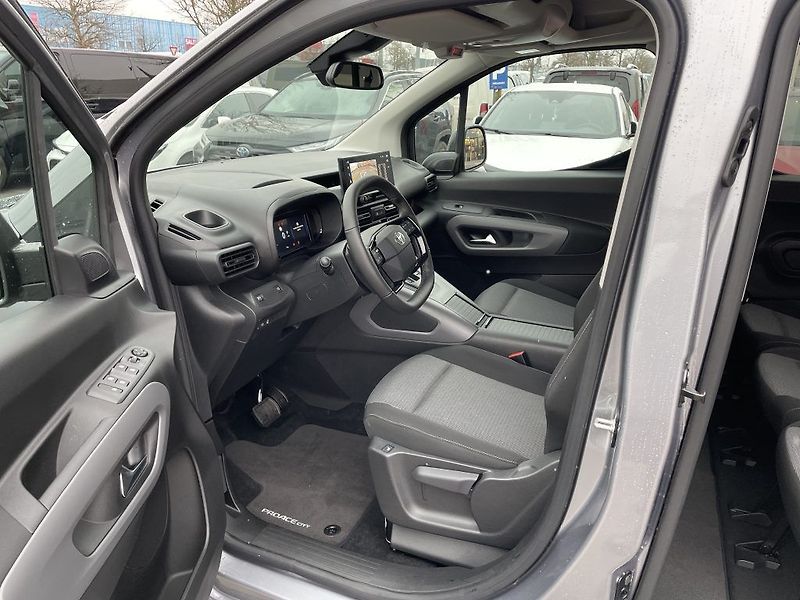 Toyota ProAce City Verso 1.5D 130k Long VIP ODBĚR 1/27 - fotka 12 z 30