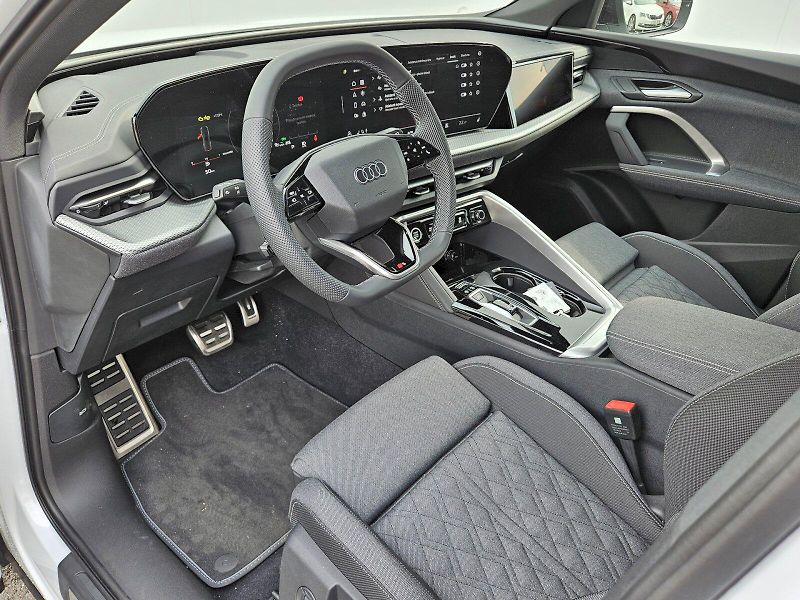 Audi Q5 (2025) TDI quattro 150kW - fotka 11 z 27