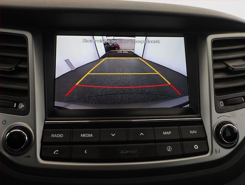Hyundai Tucson (2017) 1.6 T-GDI, Serv.kniha, Navi - fotka 16 z 18