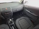 Škoda Fabia (2005) 1.4 16V, po STK, Klima - náhled 8