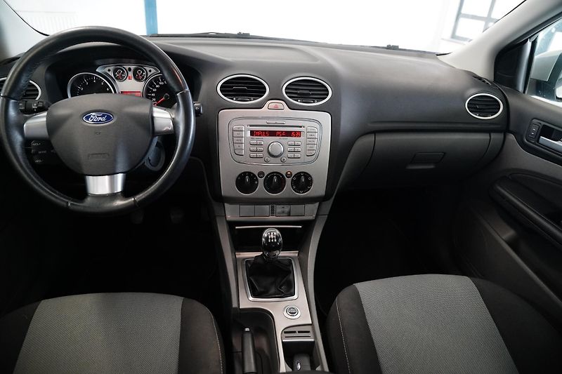 Ford Focus - fotka 5 z 19