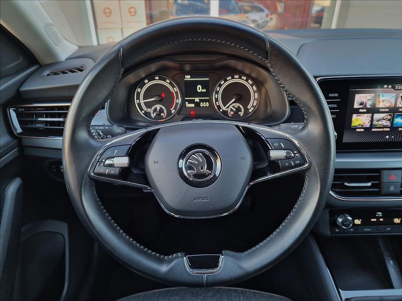 Škoda Scala 1.0TSI 81kW Style,ČR,1.Maj. - fotka 21 z 50