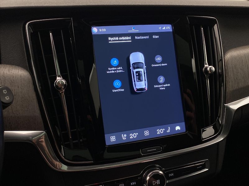 Volvo V90 CC B4 AWD PLUS AUT - fotka 43 z 56