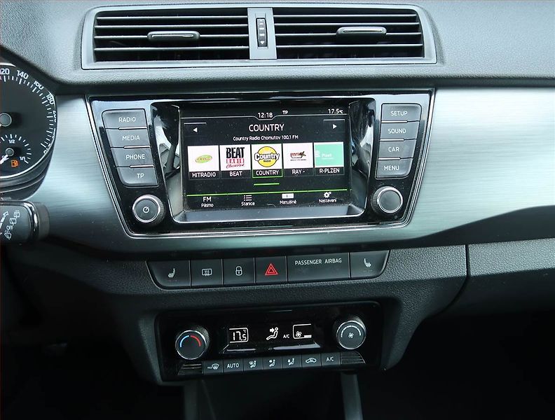 Škoda Fabia (2015) Style 1.2 TSI, Tempomat - fotka 10 z 13