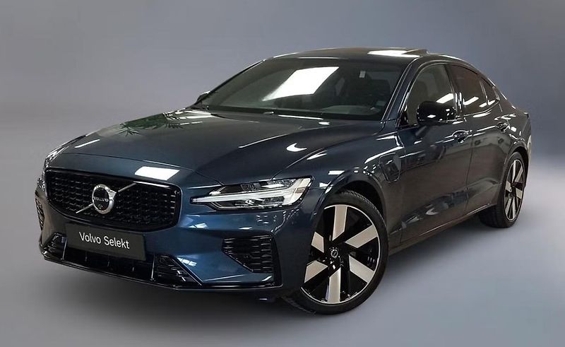 Volvo S60 Recharge T6 AWD 360k Taž Pano - fotka 1 z 15