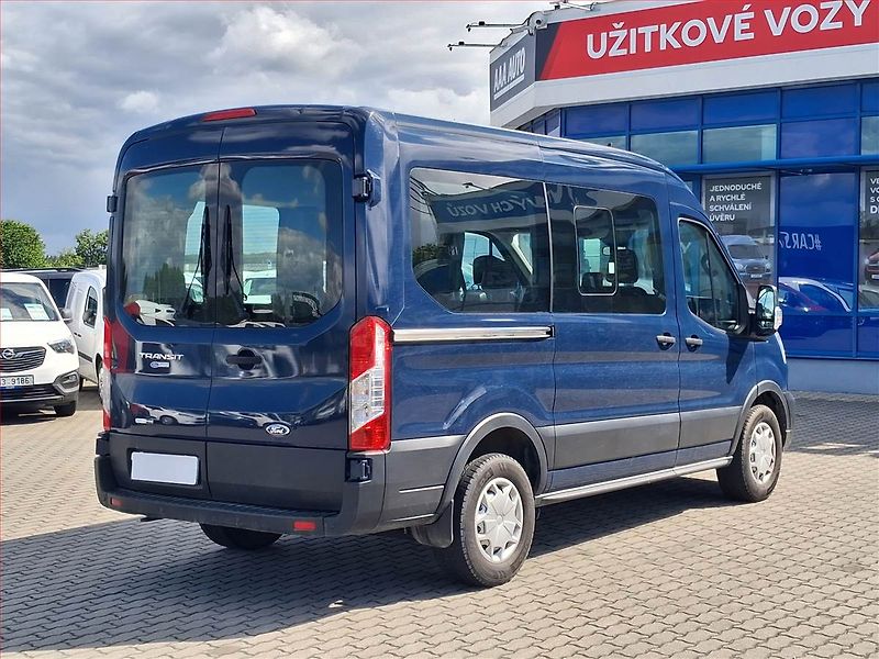 Ford Transit (2021) Trend 2.0 EcoBlue, Bus, 9Míst - fotka 5 z 20