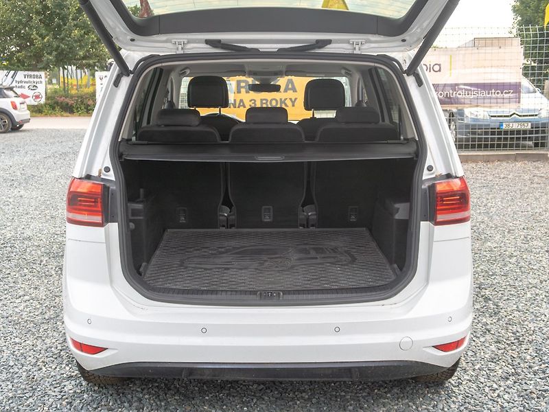 Volkswagen Touran (2019) ČR 1.5TSI 110KW DSG LED – NAVI - fotka 47 z 55
