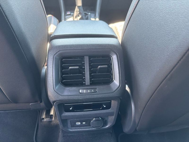 Seat Tarraco FR  2,0TDI 147kW 4WD - fotka 12 z 18