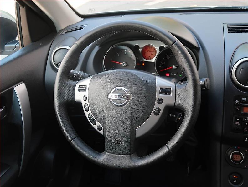 Nissan Qashqai (2009) 1.5 dCi, po STK, Tažné - fotka 15 z 19