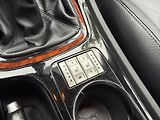 Ford Mondeo 2,0i 16V Ghia / servis.kn. /  - náhled 21
