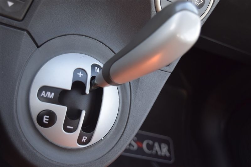 Fiat Panda 1,2 i 44KW AUTOMAT KLIMA ALU - fotka 45 z 49