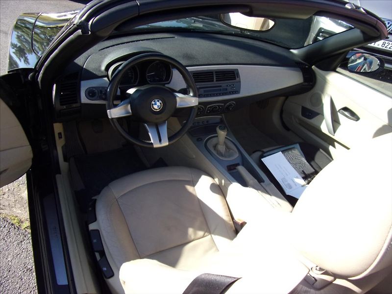 BMW Z4 2,5 i Roadster 141kW kůže - fotka 15 z 22