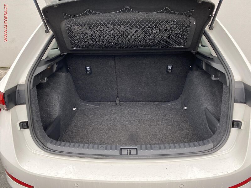 Škoda Scala (2020) 1.6 TDi, Ambition, DSG - fotka 7 z 16