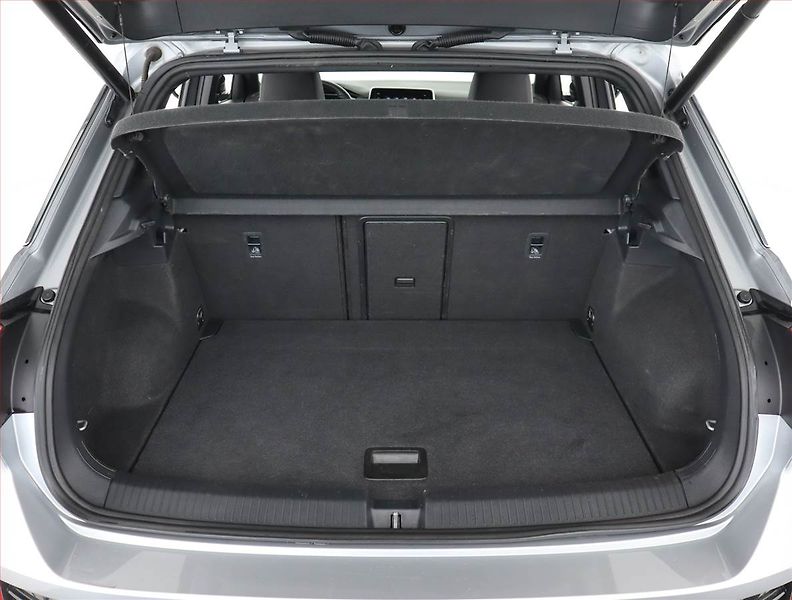 Volkswagen T-Roc (2022) R 2.0 TSI 4Motion - fotka 14 z 28