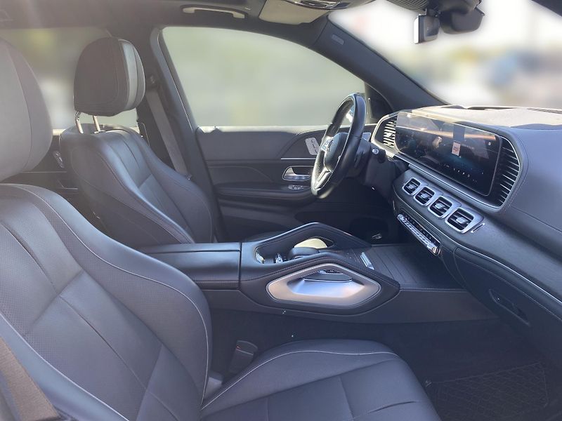 Mercedes-Benz GLS GLS 580 4M AMG E-ACTIVE - fotka 21 z 28
