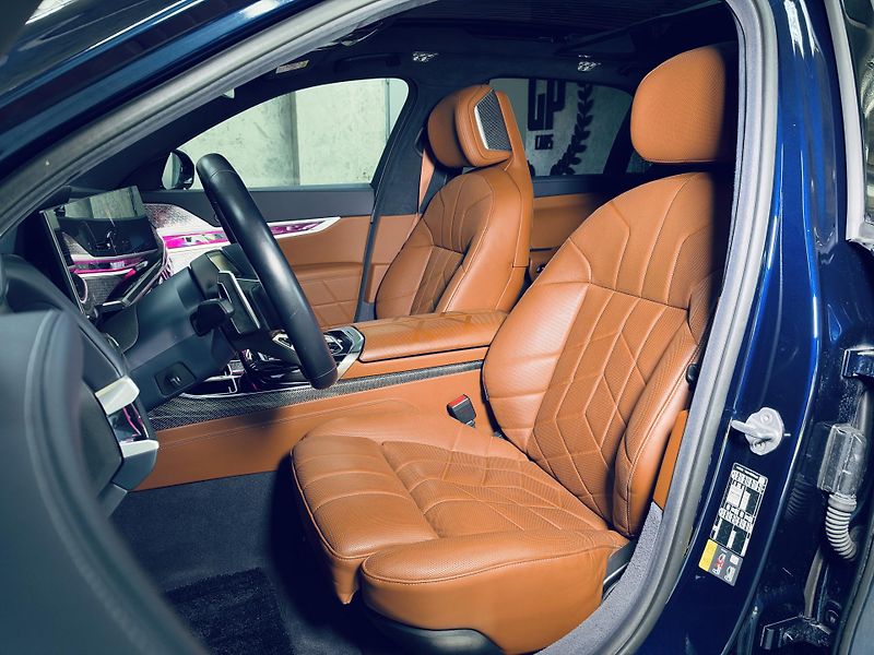 BMW Řada 7 (2023) 750e*ZÁRUKA*TV*MAX.VÝBAVA - fotka 17 z 46