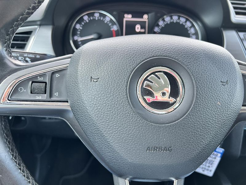 Škoda Fabia JOY 1.0MPi 55kw TEMPOMAT KLIMA - fotka 16 z 42