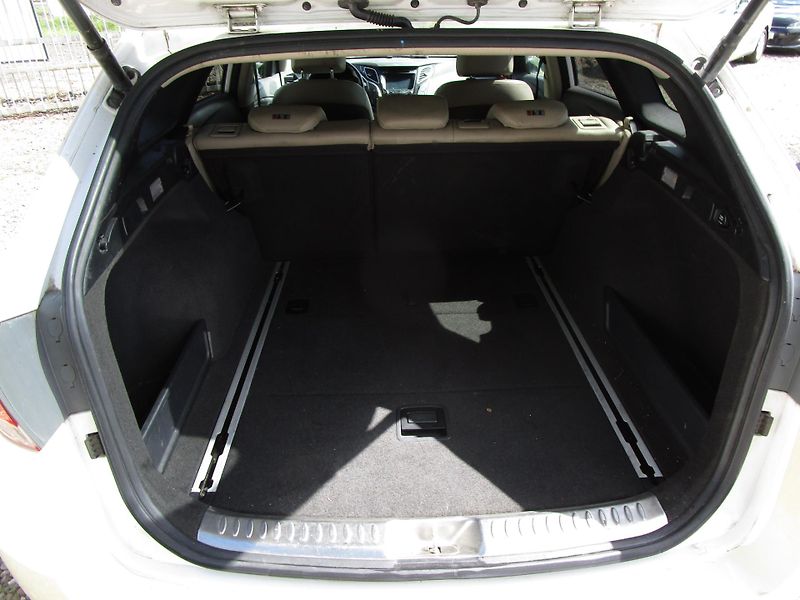 Hyundai i40 (2016) 1,7CRDI-104KW-AUTOMAT - fotka 6 z 20