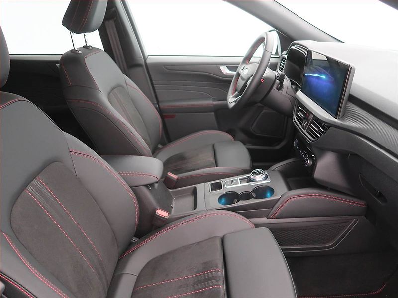 Ford Kuga (2025) 1.5 EcoBoost - fotka 9 z 18