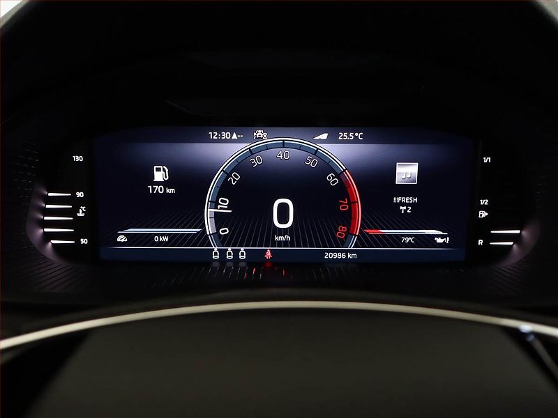 Škoda Kamiq (2023) Style 1.5 TSI - fotka 9 z 20