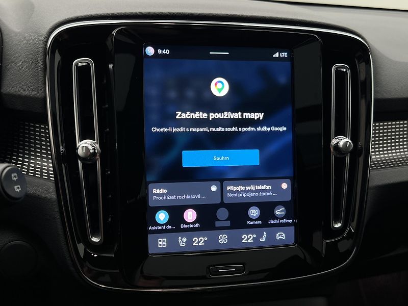 Volvo XC40 AWD TWIN MOTOR RECHARGE - fotka 27 z 44