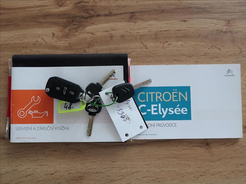 Citroën C-Elysée 1,6 BHDi,73kW,1majČR,Serv.kn. - fotka 21 z 24