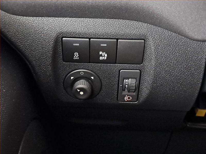 Citroën Berlingo (2018) XTR 1.6 BlueHDi, 5Míst, ČR - fotka 15 z 15