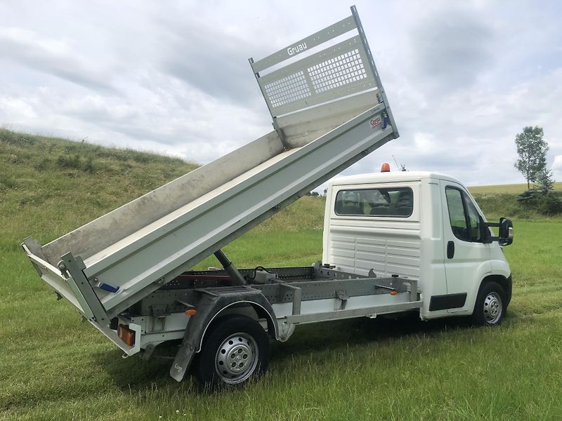 Peugeot Boxer (2020) 2.2HDi najeto pouze 26000 km ! - fotka 6 z 17