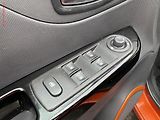 Renault Captur (2015) 1.2 TCe, Intense, AT, navi - náhled 13