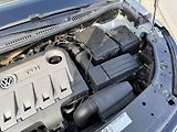 Volkswagen Touran 1,6 TDi/77kW - Webasto,TZ,... - náhled 50
