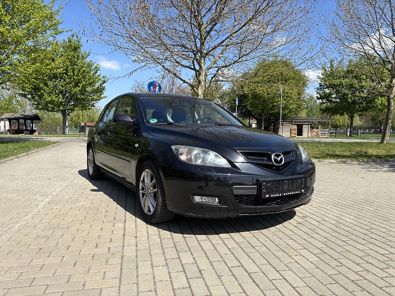 Mazda 3 1.6 Sport Active - fotka 14 z 26