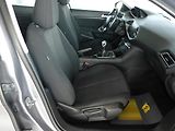 Peugeot 308 (2016) 1,6HDI*NAVIGACE**PARKS**TAŽNÉ - náhled 19