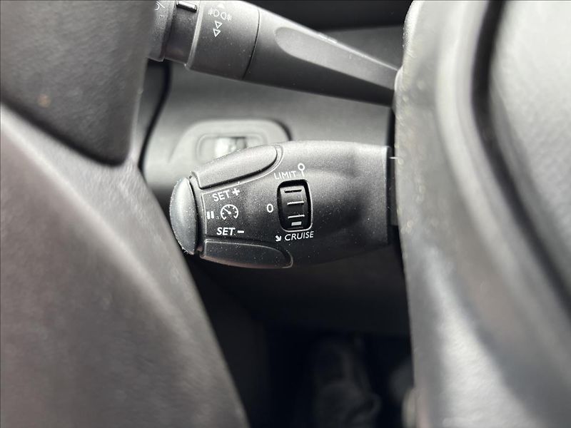 Peugeot Partner 1,2 Puretech 81kW Active L1 - fotka 26 z 35