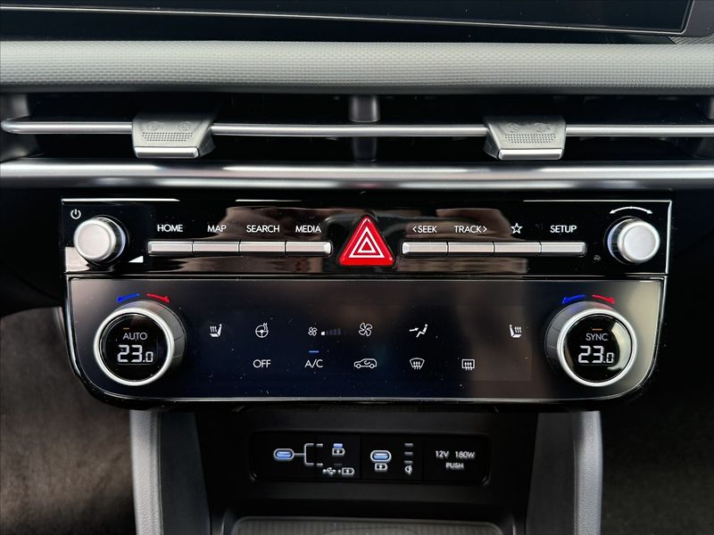 Hyundai Tucson 1,6 T-GDI 110kW Go Czech - fotka 15 z 22