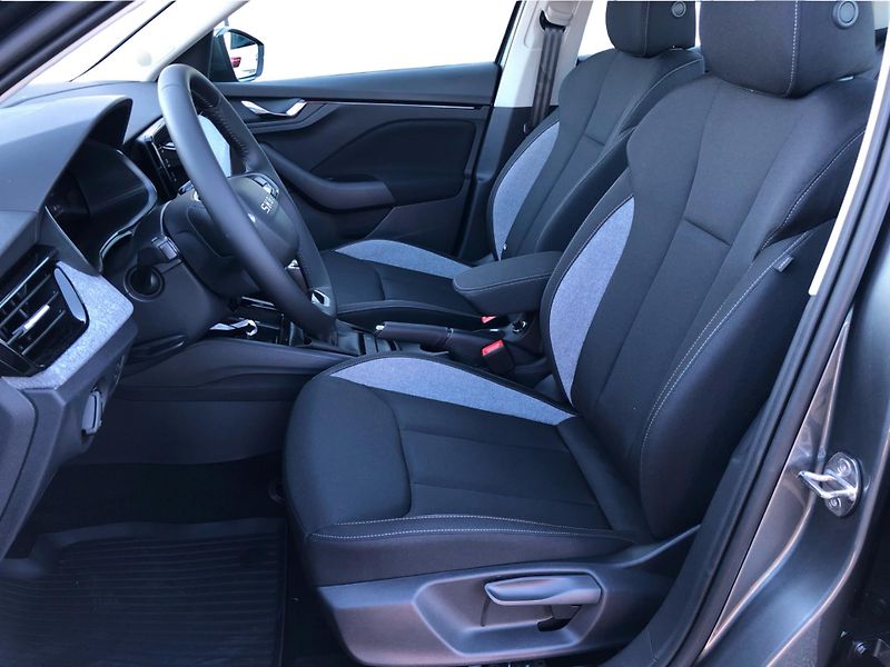 Škoda Kamiq 1,0 TSI - fotka 11 z 28