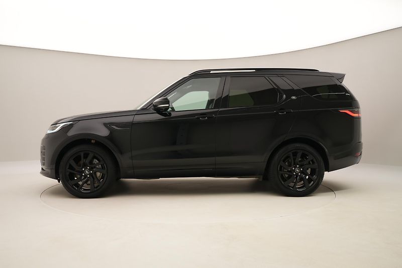 Land Rover Discovery D250 R-DYNAMIC SE AWD AUT 7m - fotka 9 z 52