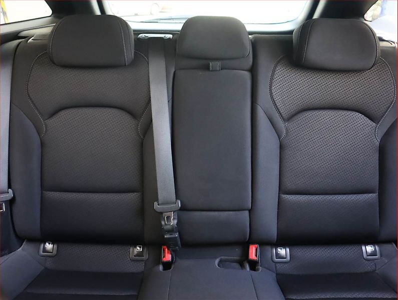 Hyundai i30 (2020) 1.6 CRDi, Tempomat - fotka 10 z 20
