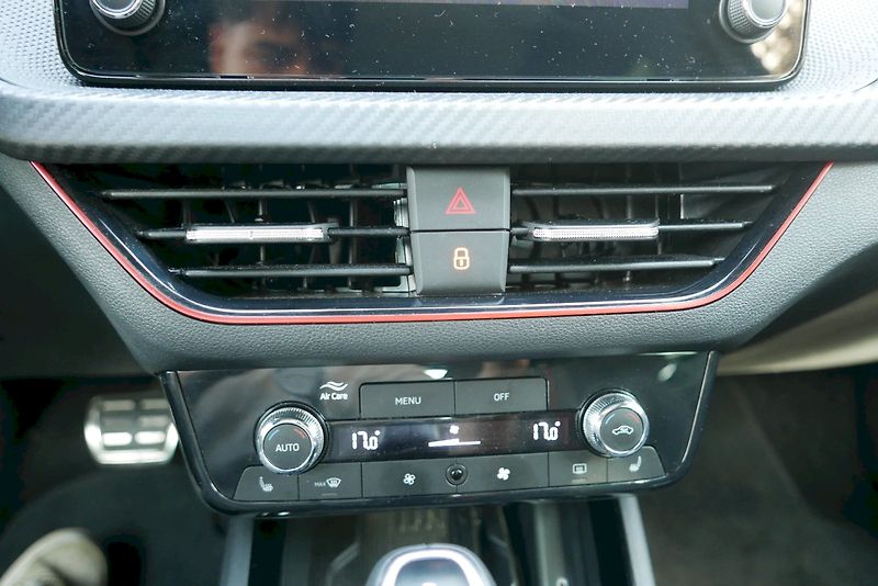 Škoda Scala (2025) 1.0 TSI 85 kW 7° DSG Monte Car - fotka 11 z 28