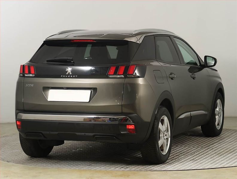 Peugeot 3008 (2020) Allure Pack 1.5 BlueHDi - fotka 5 z 21