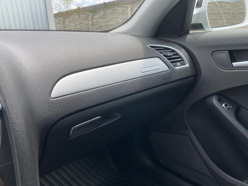 Audi A4 Allroad 2.0TDi 190PS 4x4 AUT SERVIS 1A - fotka 150 z 151