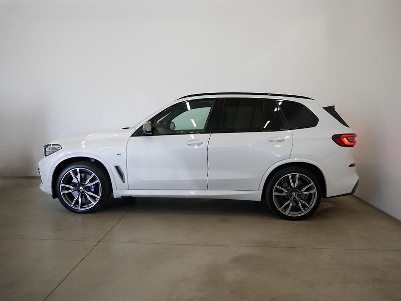 BMW X5 - fotka 3 z 30