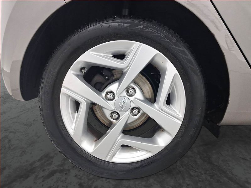 Hyundai i10 (2020) Style 1.0, Automat, Serv.kniha - fotka 15 z 16