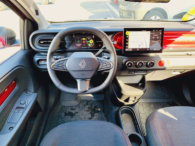 Renault Twingo (2026) Techno 80 k urban range - fotka 13 z 19