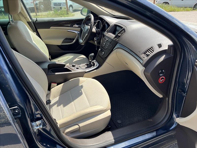Opel Insignia 2,0 CDTi COSMO KLIMA ROZVODY - fotka 10 z 38