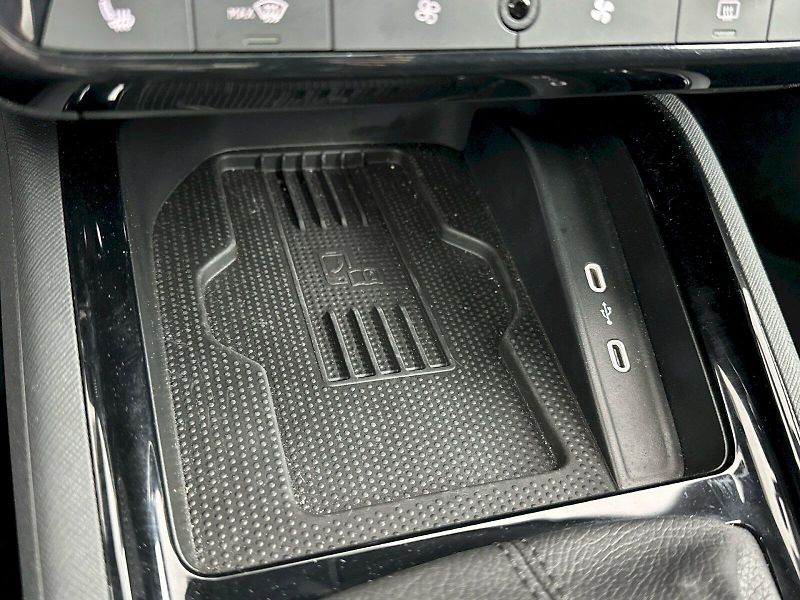 Škoda Kamiq (2025) DSG 1.0TSI 85kW Monte Carlo - fotka 23 z 33