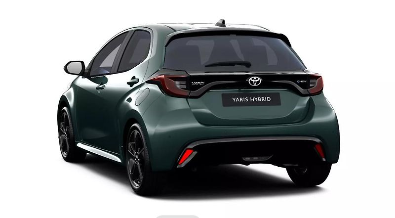Toyota Yaris 1.5 Hybrid (130 k) Executive - - fotka 3 z 3