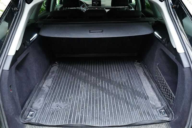 Audi A4 - fotka 25 z 26